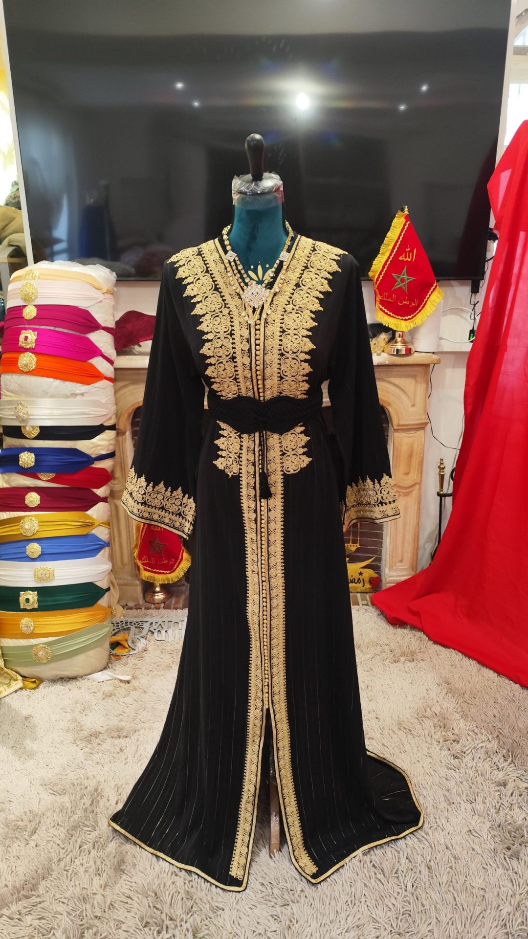 caftan marocain modèle d exposition – Image 8