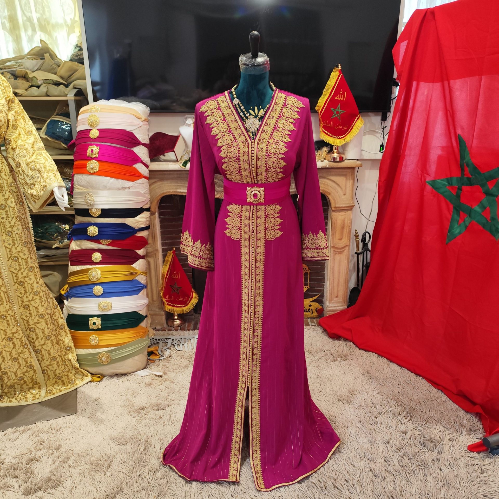 caftan marocain modèle d exposition – Image 9